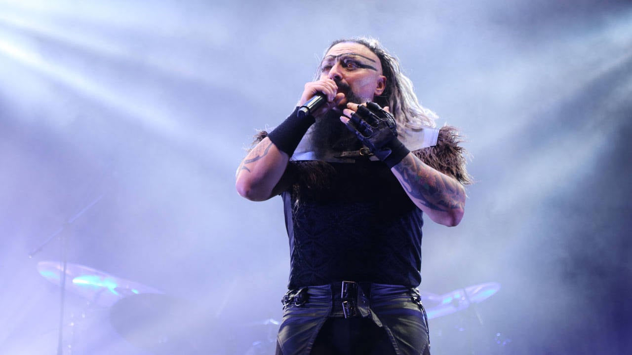 Hayko Cepkin Ilk Kez Memleketinde Konser Verdi