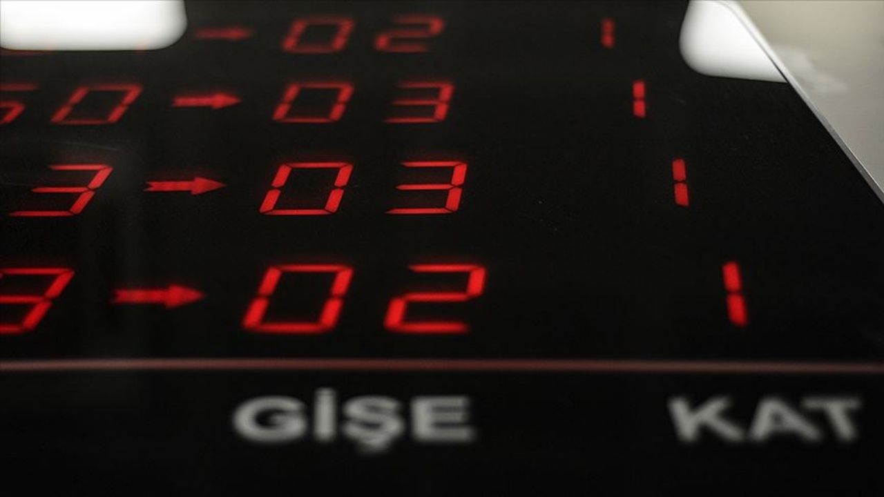 Hesap Bi̇lgi̇leri̇ Paylaşana Hapi̇s Cezasi (1)