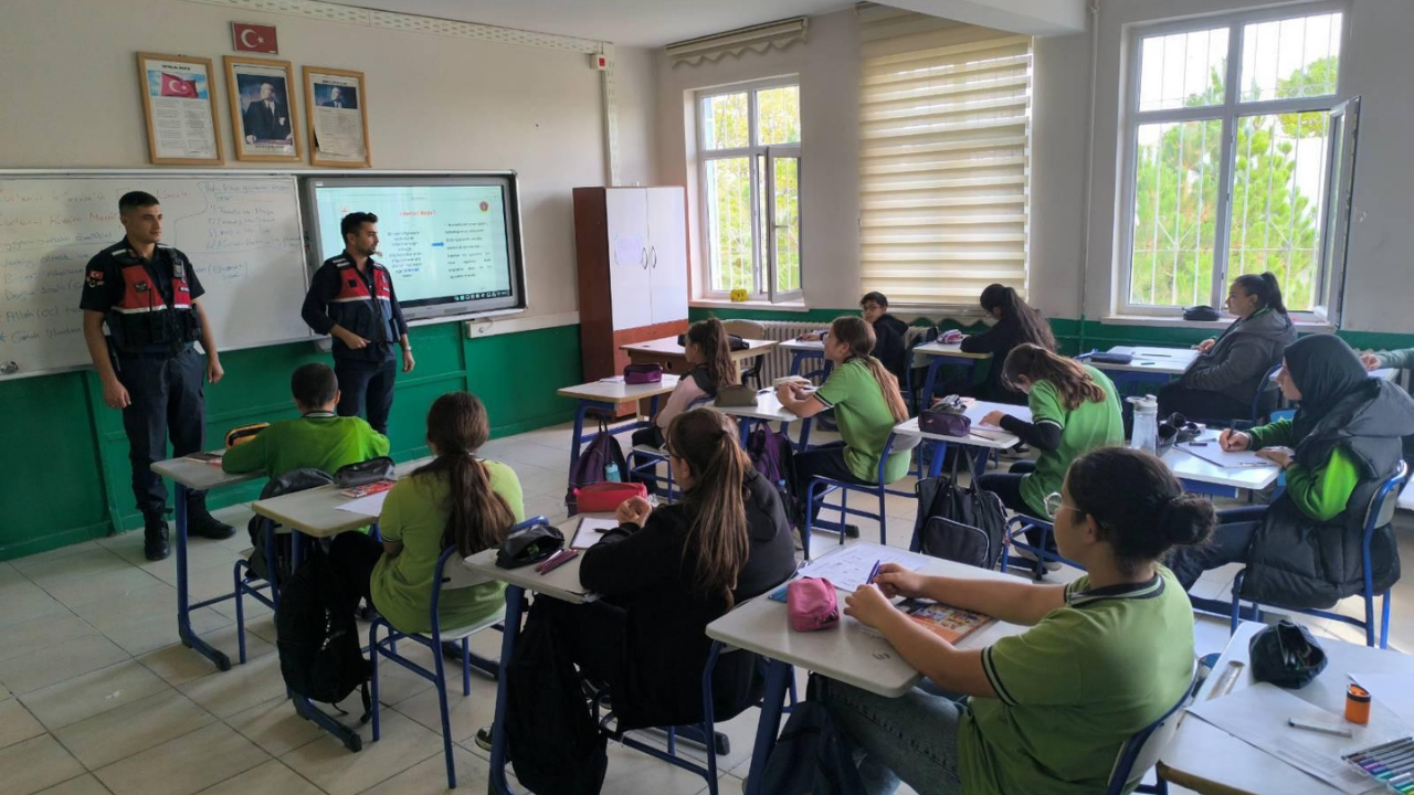Jandarmadan Öğrencilere Kapsamlı Ders (2)