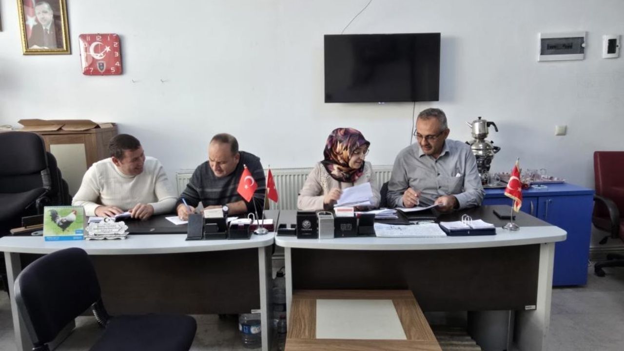Kadın Muhtar (2)