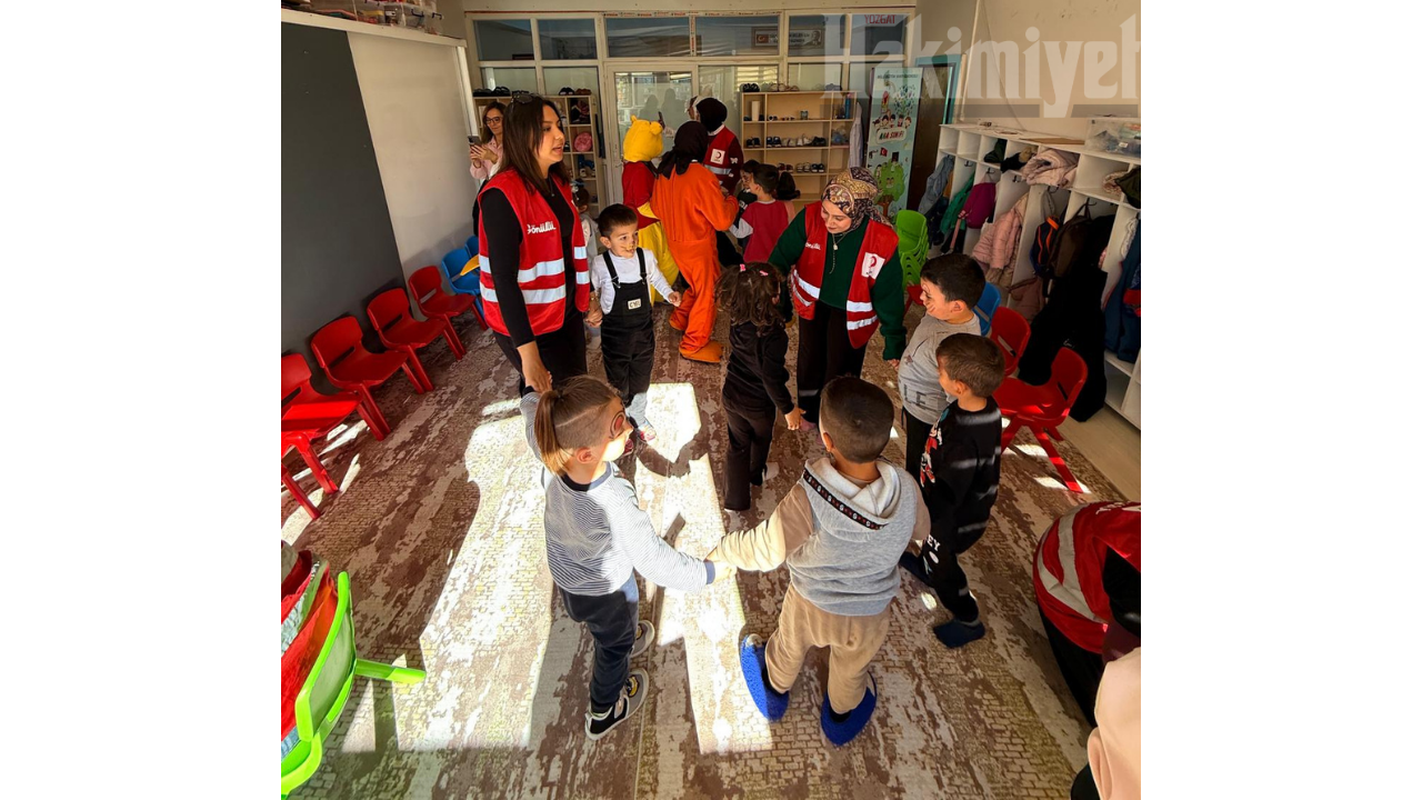 Kızılay Haftası’nda Miniklere Unutulmaz Gün (4)