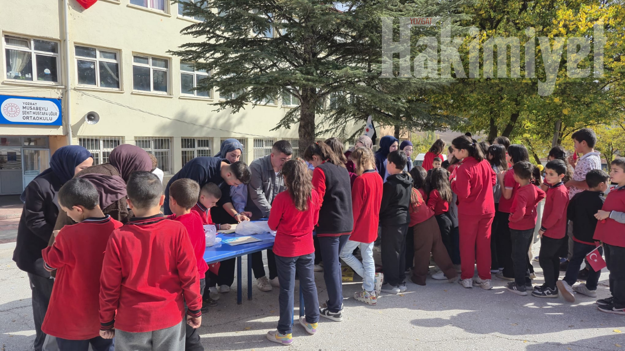Köy Okulunda Bayram Coşkusu Hem Eğlendiler Hem Öğrendiler (3)