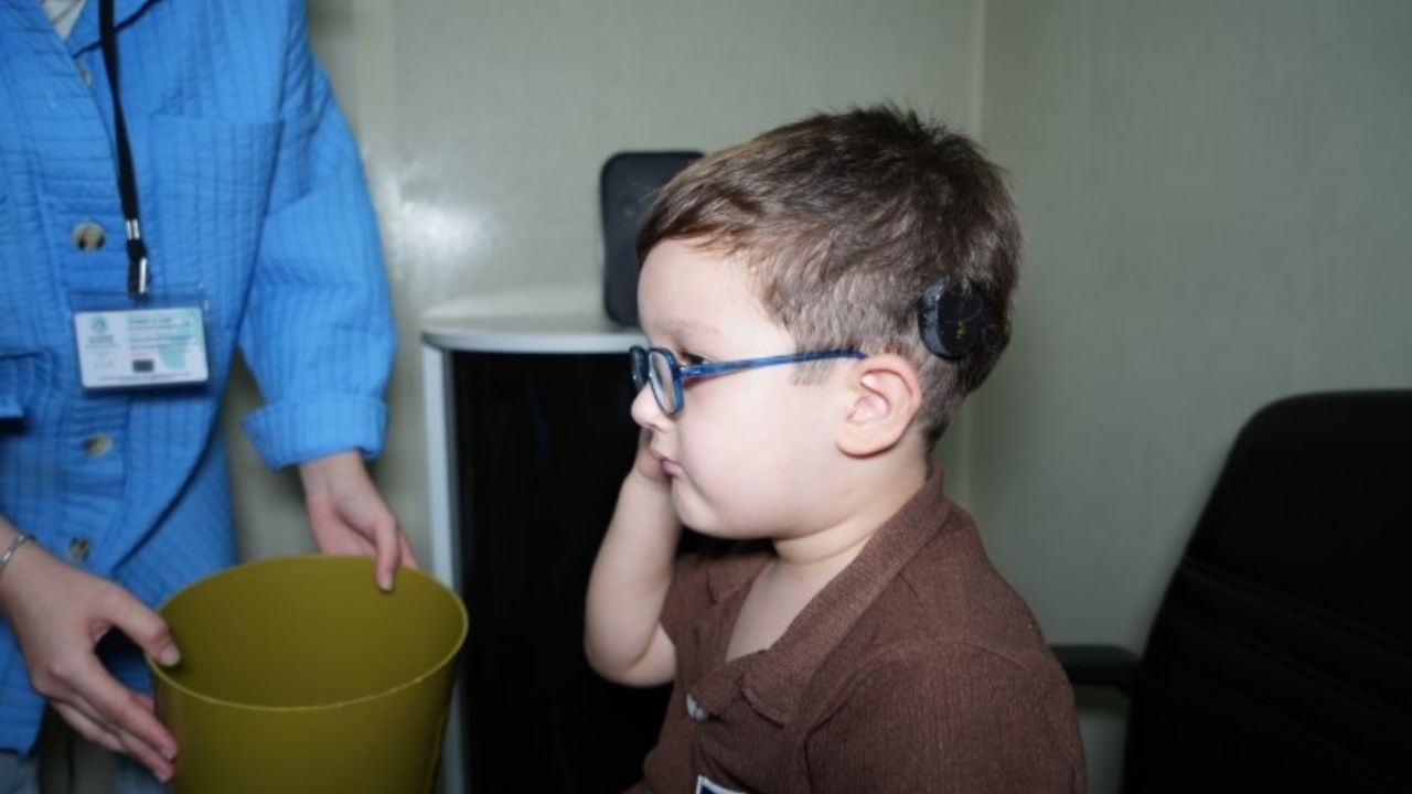 Kulaklıkla Müzik Dinlemenin Zararları (1)