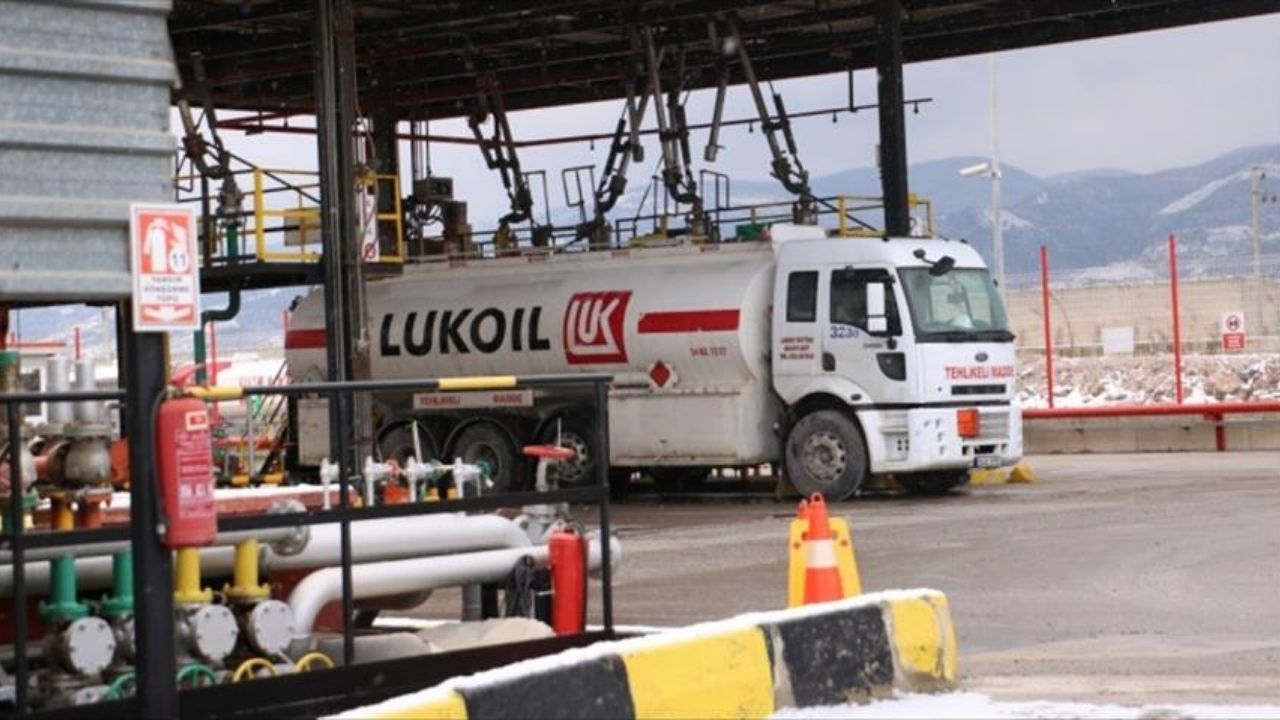 Lukoil Satılacak (5)-1
