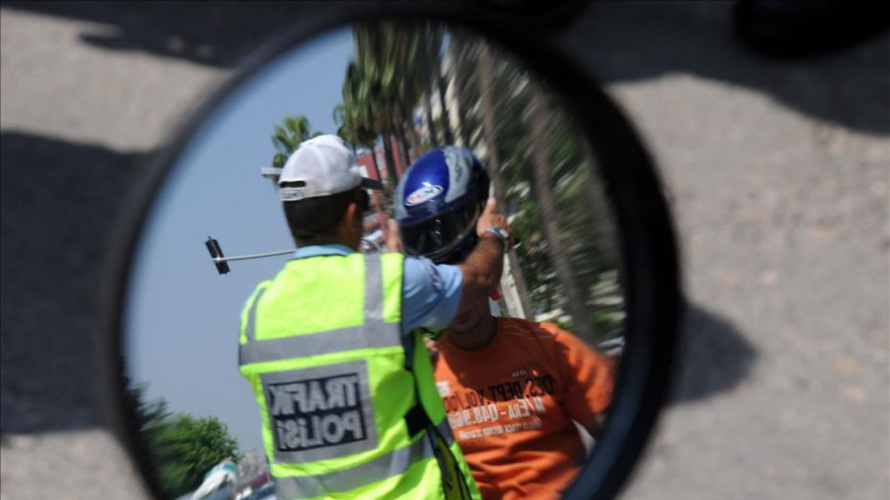 Motosiklet Sürücülerine Hayat Kurtaran Uyarı Kaskınızı İhmal Etmeyin, Hedefimiz Sıfır Can Kaybı (4)