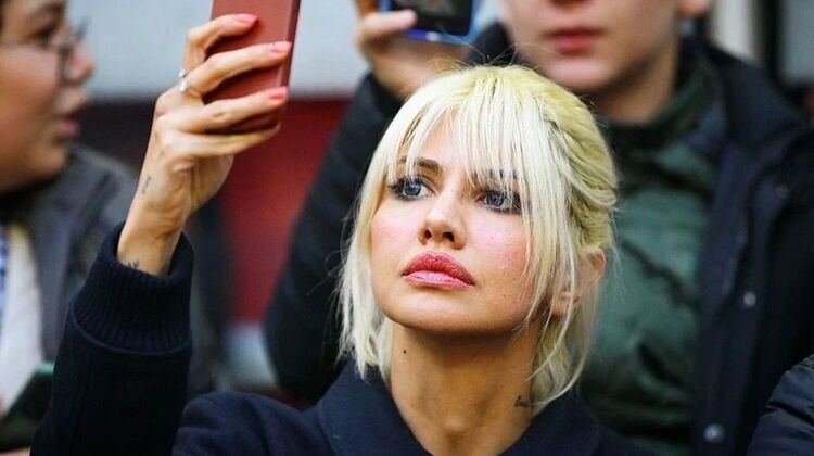 Okan Buruk’un Eski Eşi Nihan Akkuş Kimdir Nihan Akkuş Kaç Yaşında, Mesleği Ne (2)-1