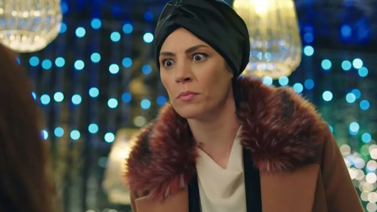 Oyuncu Sevim Erdoğan Kimdir, Kaç Yaşında, Nereli? Kızılcık Şerbeti’nin Leman’ı Dolandırıldı Mı?2