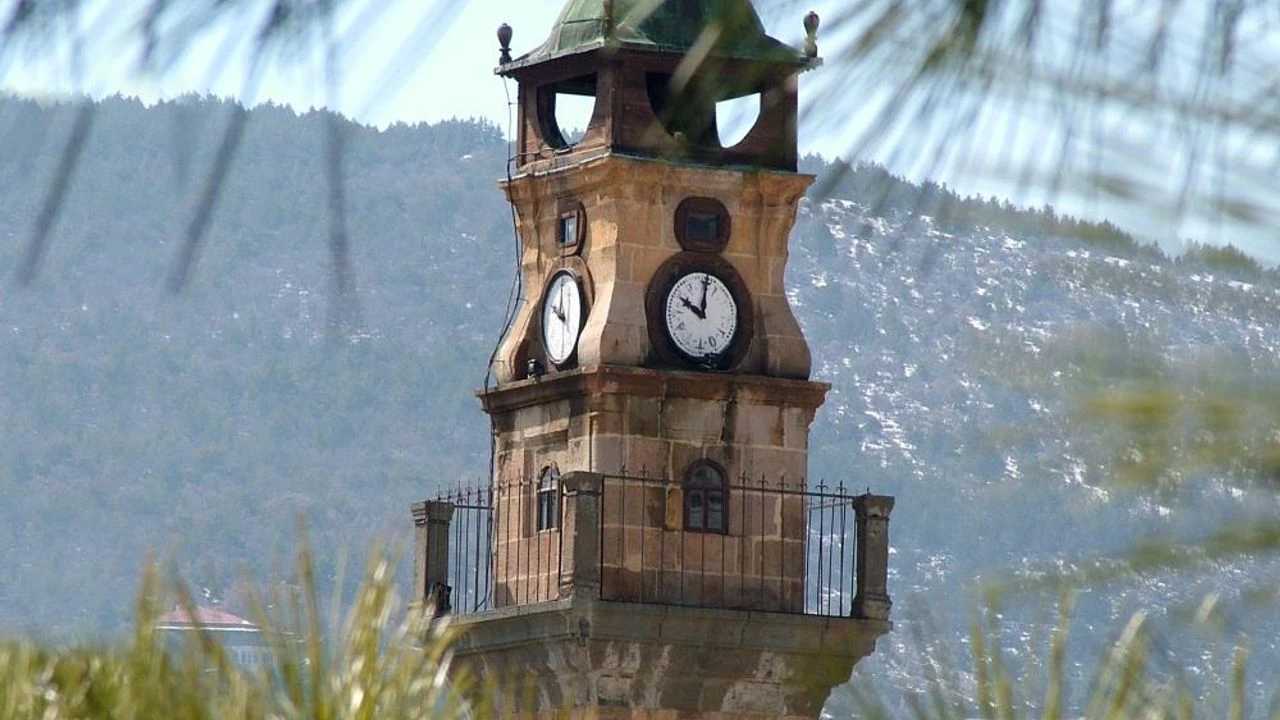 Saat Kulesinin Ilginc Gecmisi 2