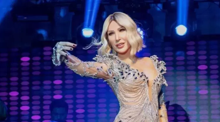 Seda Sayan’ın Fit Kalma Sırrı Ortaya Çıktı “Hep Aç Geziyorum” (2)