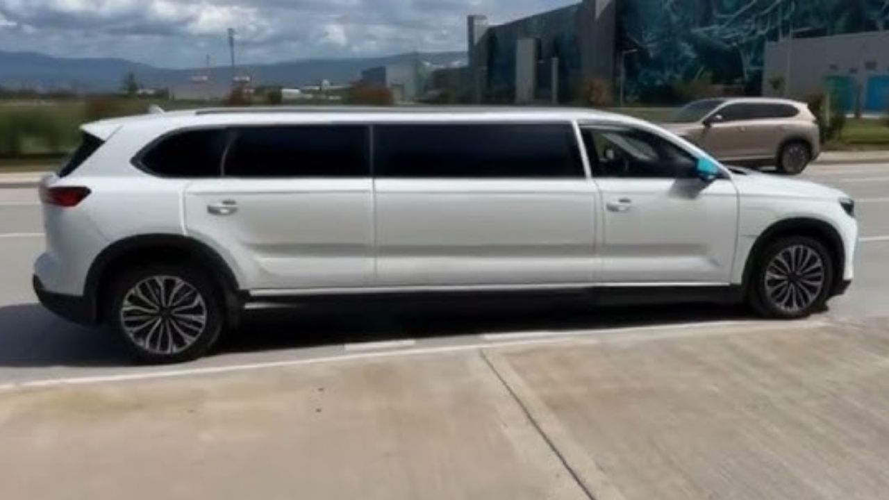 Togg Limuzin Modeli (2)