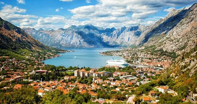 Türklerin Karadağ’a Vizesiz Girişi Askıya Mı Alındı? Türk Vatandaşları Karadağ’a Neden Vizesiz Giremiyor?