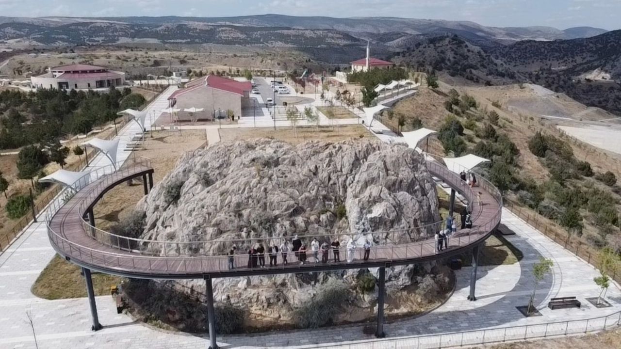 Yozgat Çekerek Arası Kaç Km (9)