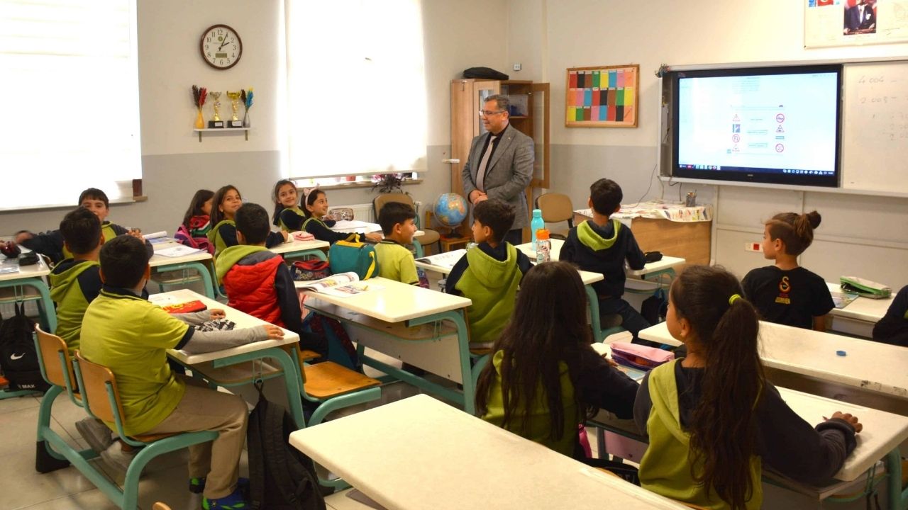 Yozgat İl Müdürü Öğrencilerle Buluştu Değerler Eğitimi Konuşuldu 2