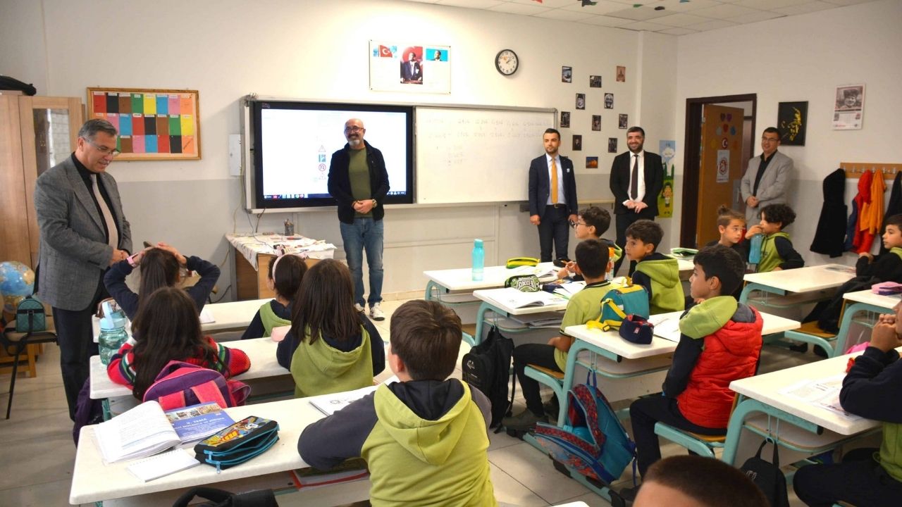 Yozgat İl Müdürü Öğrencilerle Buluştu Değerler Eğitimi Konuşuldu 3