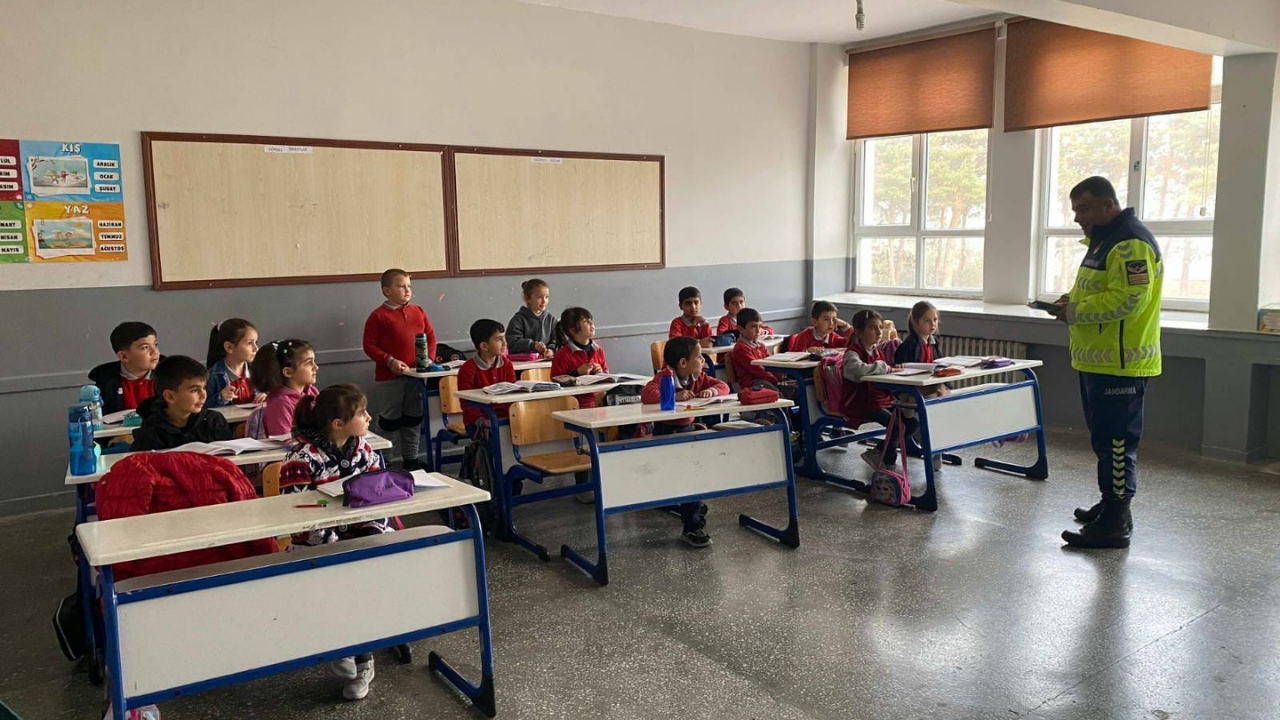 Yozgat Jandarması'ndan Geleceğin Sürücülerine Hayati Ders 3