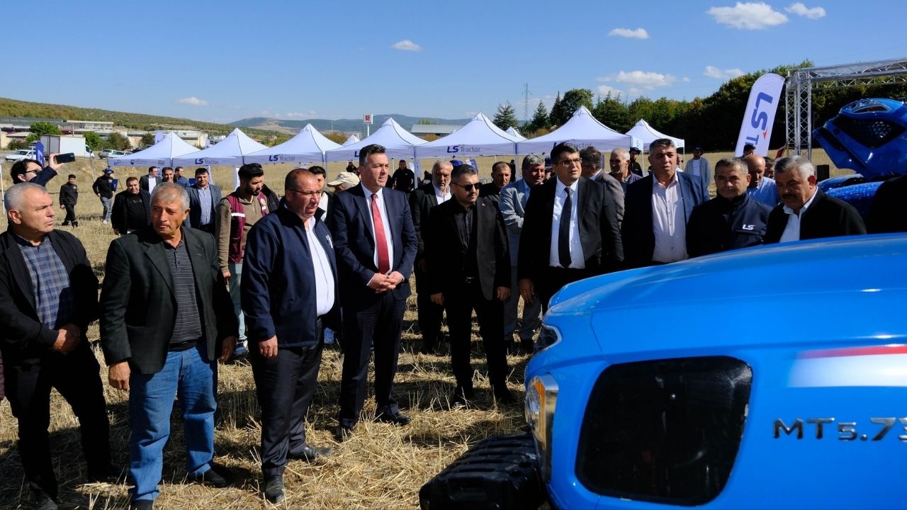 Yozgat’ta Dikkat Çeken Etkinlik Çiftçilere Güçlü Destek Mesajı Verildi 1