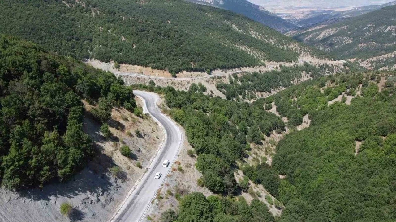 Yozgat’ta Keşfedilmeyi Bekleyen Bu Yer Görenleri Büyülüyor! Kış Gelmeden Mutlaka Görün (1)-1