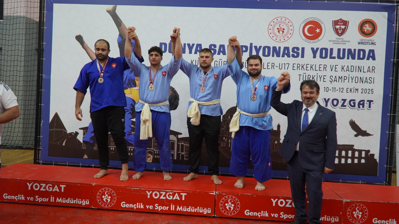 Yozgat’ta Kuşak Güreşi Türkiye Şampiyonası Büyük Bir Heyecanla Sürüyor (4)