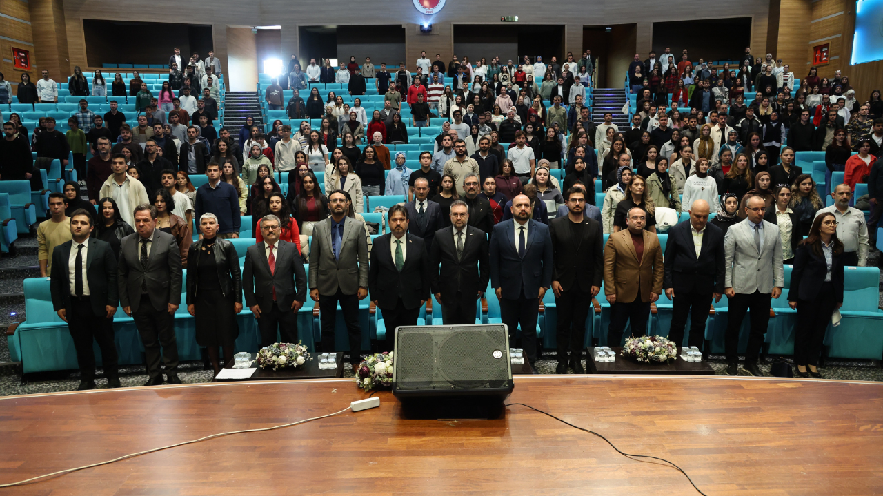 Atatürk Ebediyete İntikalinin 87. Yılında Saygıyla Anıldı (1)