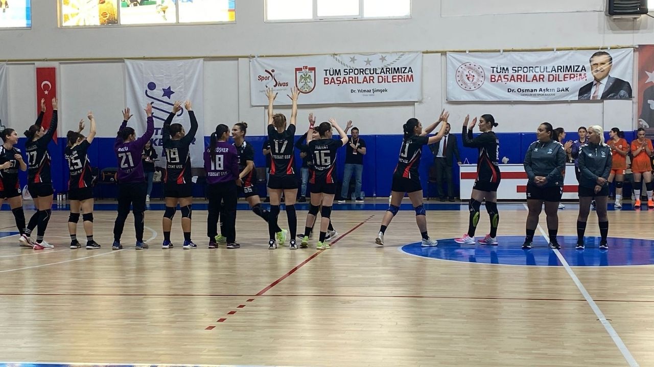 Bizim Kızlar Rakipsiz Yozgat İçin Yenilgisiz Liderliği Devam1