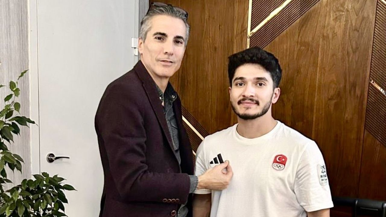 Dünya Şampiyonu Halter Muhammed Furkan Özbek