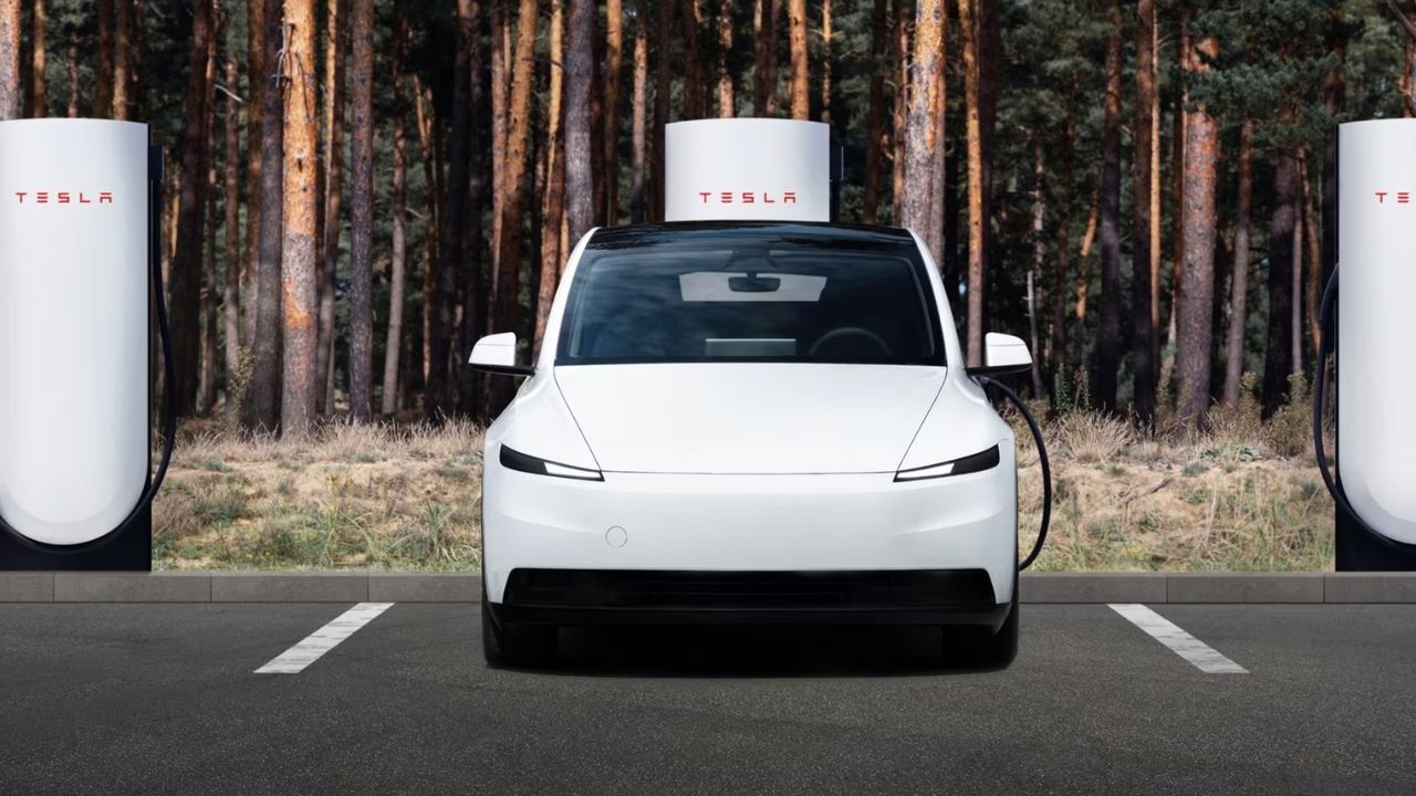 En Ucuz Tesla Türkiyede. Tesla Model Y Ne Kadar, Ne Zaman Satışa Sunulanacak (5)