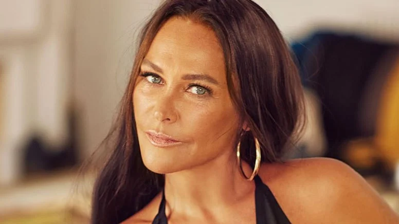 Hülya Avşar'ın Yeni İşi Ne? Hülya Avşar Kimdir, Hangi Sektöre Girdi?-1