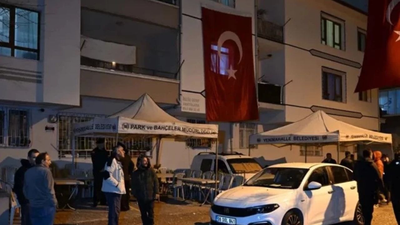 Şehi̇t Cüneyt Kandemi̇r