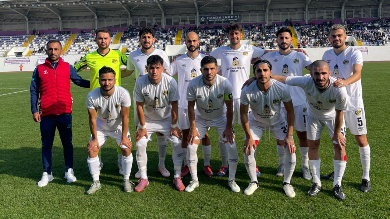 Sorgun Belediyespor Sinop Deplasmanından 1 Puanla Döndü (1)