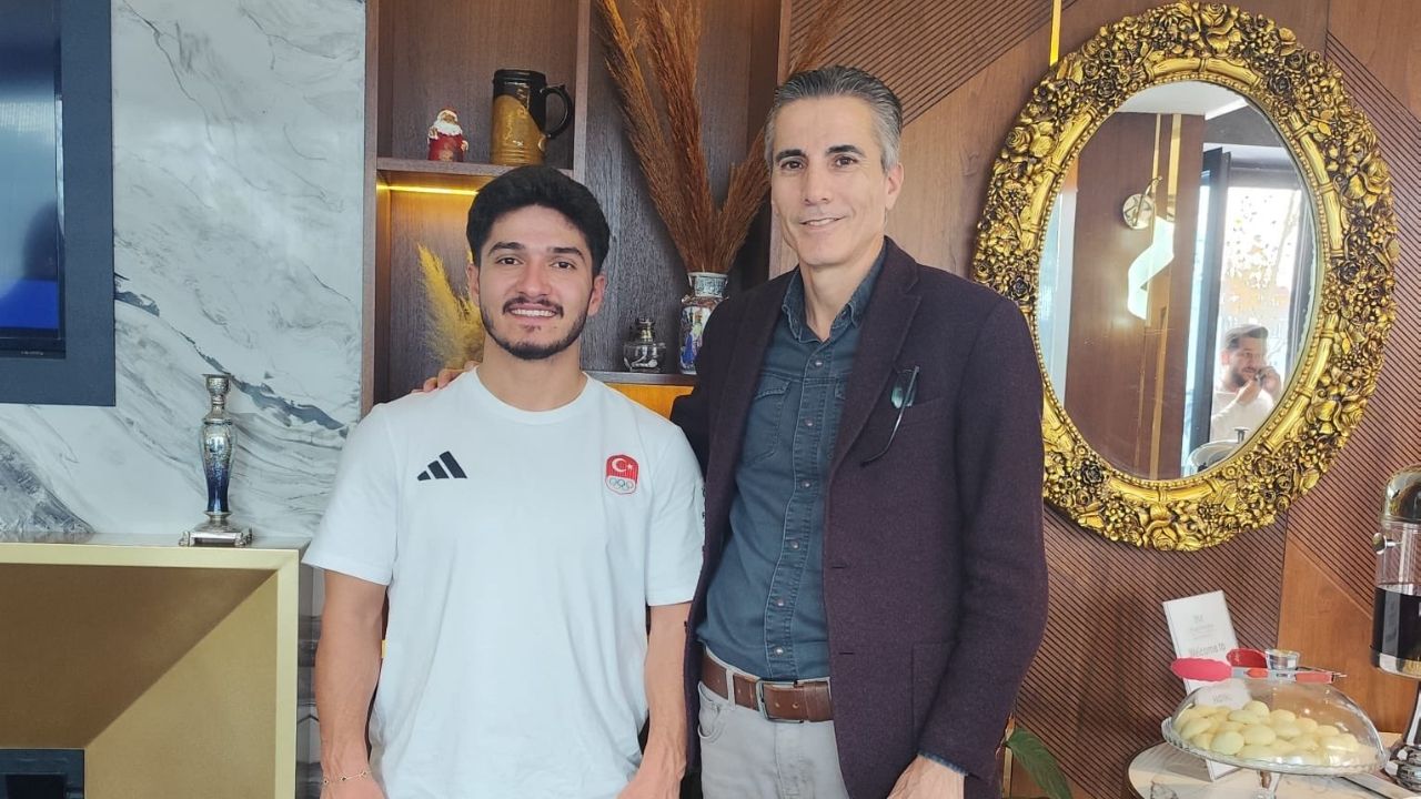 Yeni Naim Süleymanoğlu Halter Dünya Şampiyonu Muhammed Furkan Özbek (3)