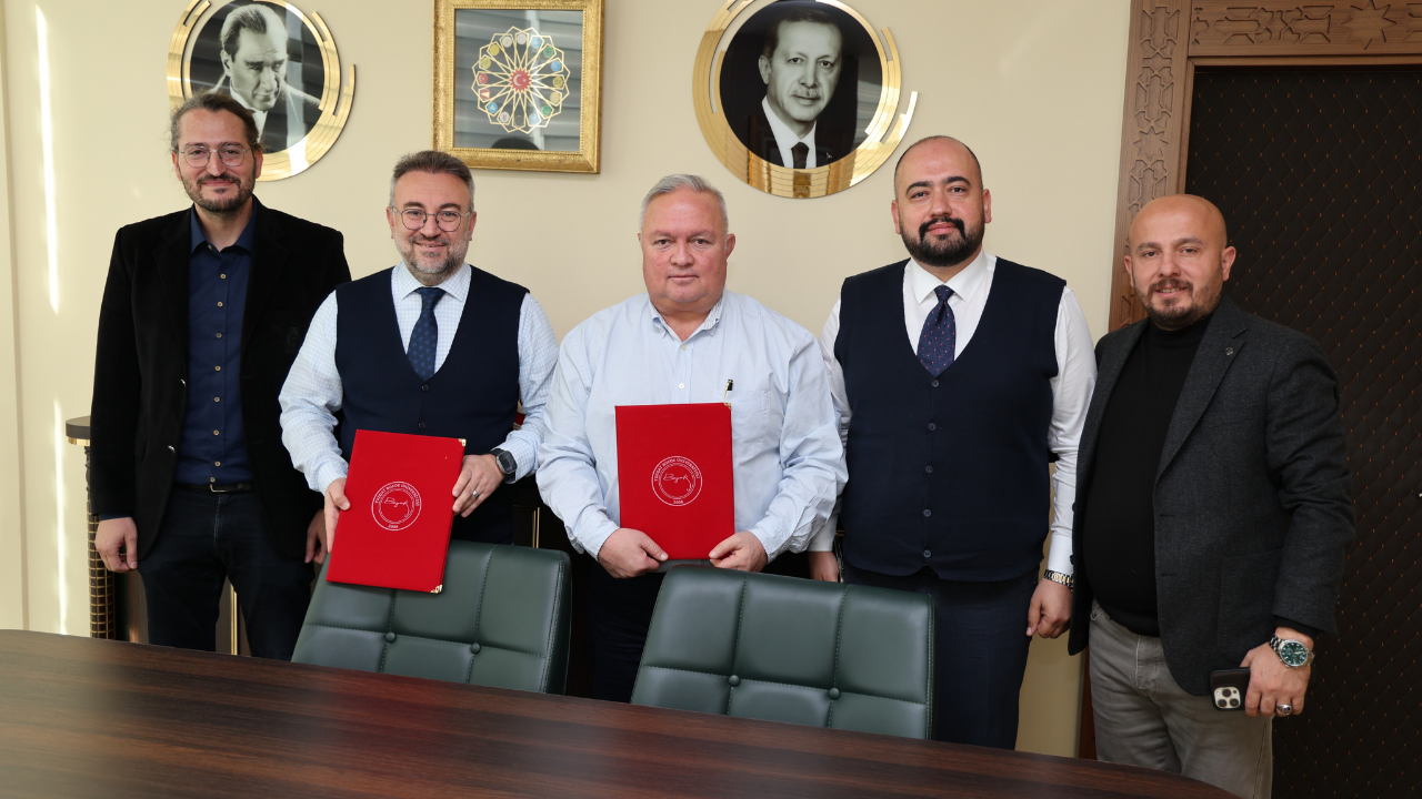 Yobü’de Yeni Dönem Uygulamalı Eğitimi Güçlendiren Protokol İmzalandı (3)