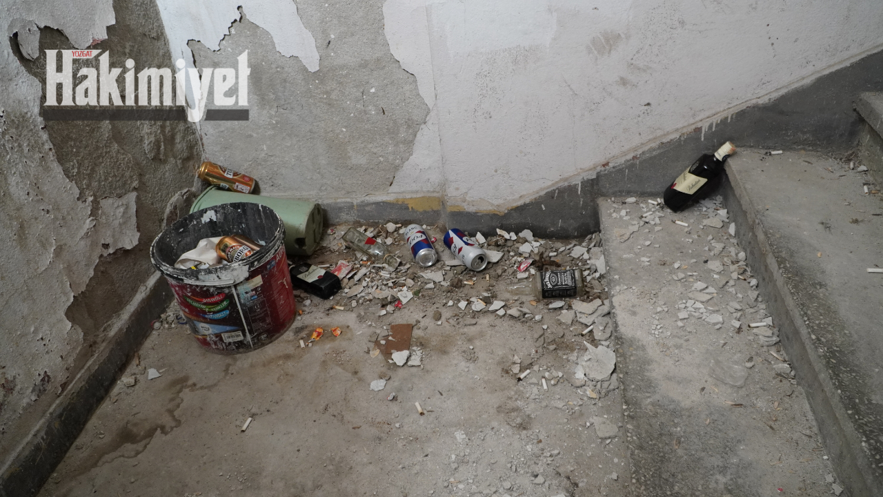 Yozgat’ın Merkezindeki Eser İşhanı Esnafı Tedirgin (4)