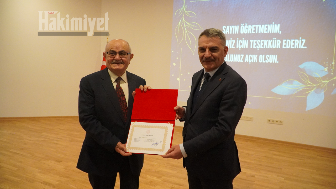 Yozgat’ta 24 Kasım Öğretmenler Günü Coşkuyla Kutlandı (4)