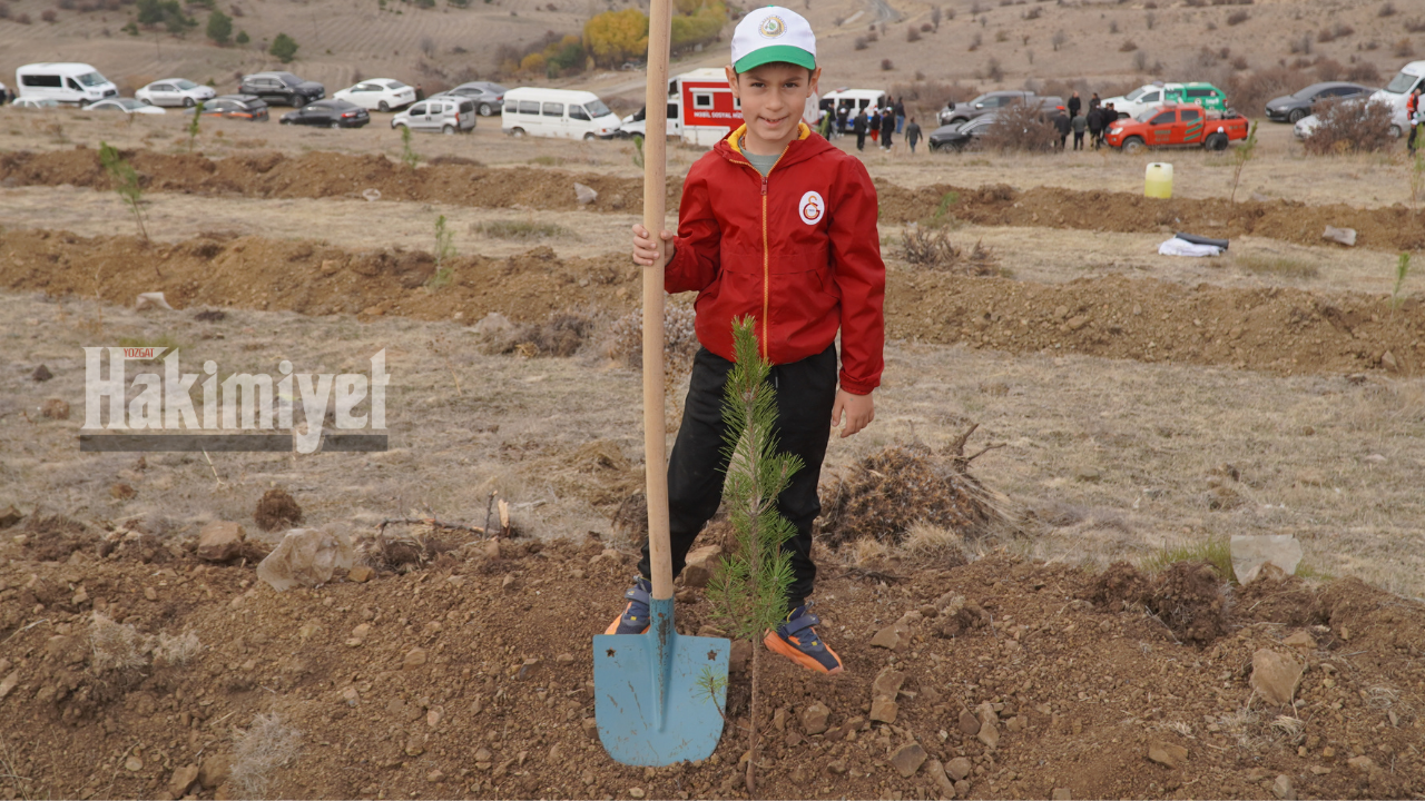 Yozgat’ta 3 Milyonun Üzerinde Fidan Toprakla Kavuştu (11)