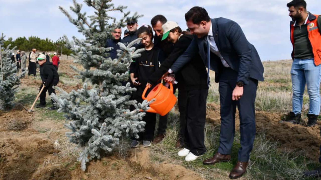 Yozgat’ta Anlamlı Buluşma Kaymakam Ve Öğrenciler Doğaya Nefes Oldu (1)