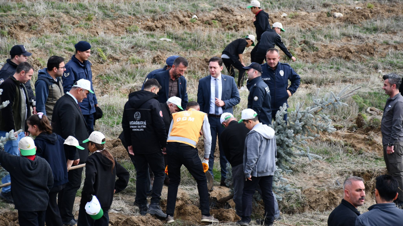 Yozgat’ta Anlamlı Buluşma Kaymakam Ve Öğrenciler Doğaya Nefes Oldu (3)