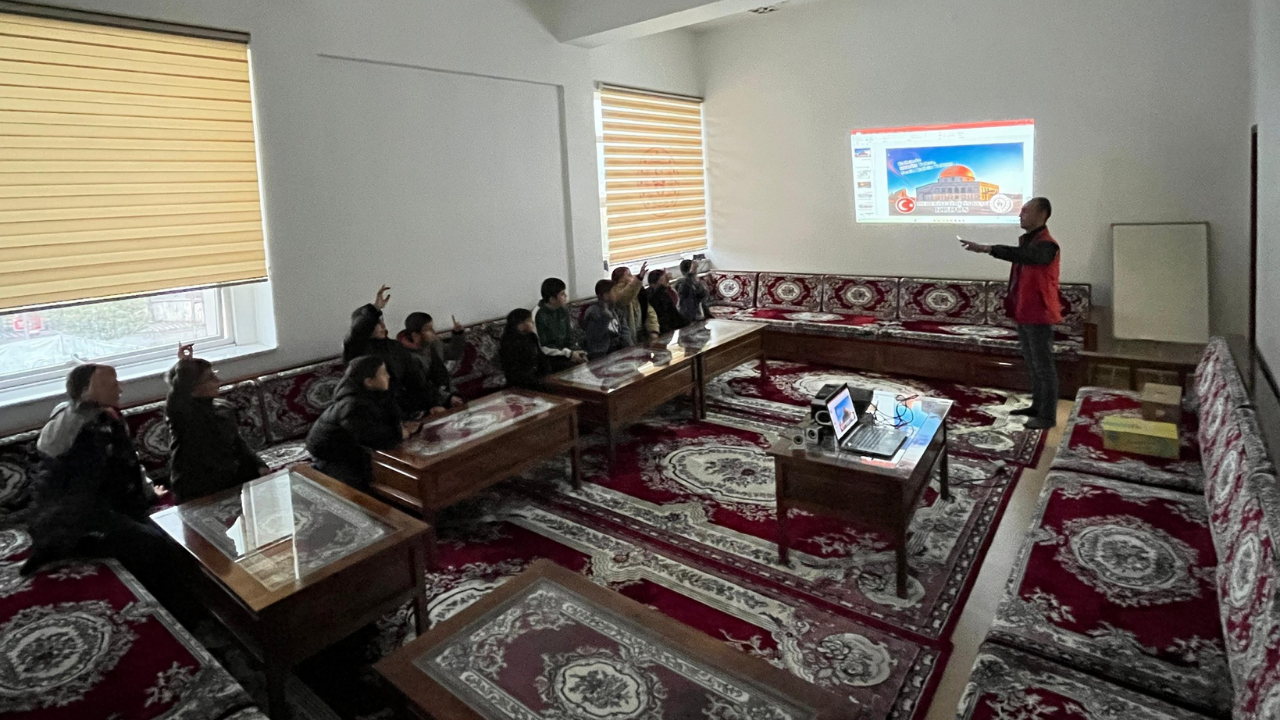 Yozgat’ta Güreşçi Sporculara ‘Kudüs’ Anlatıldı (1)