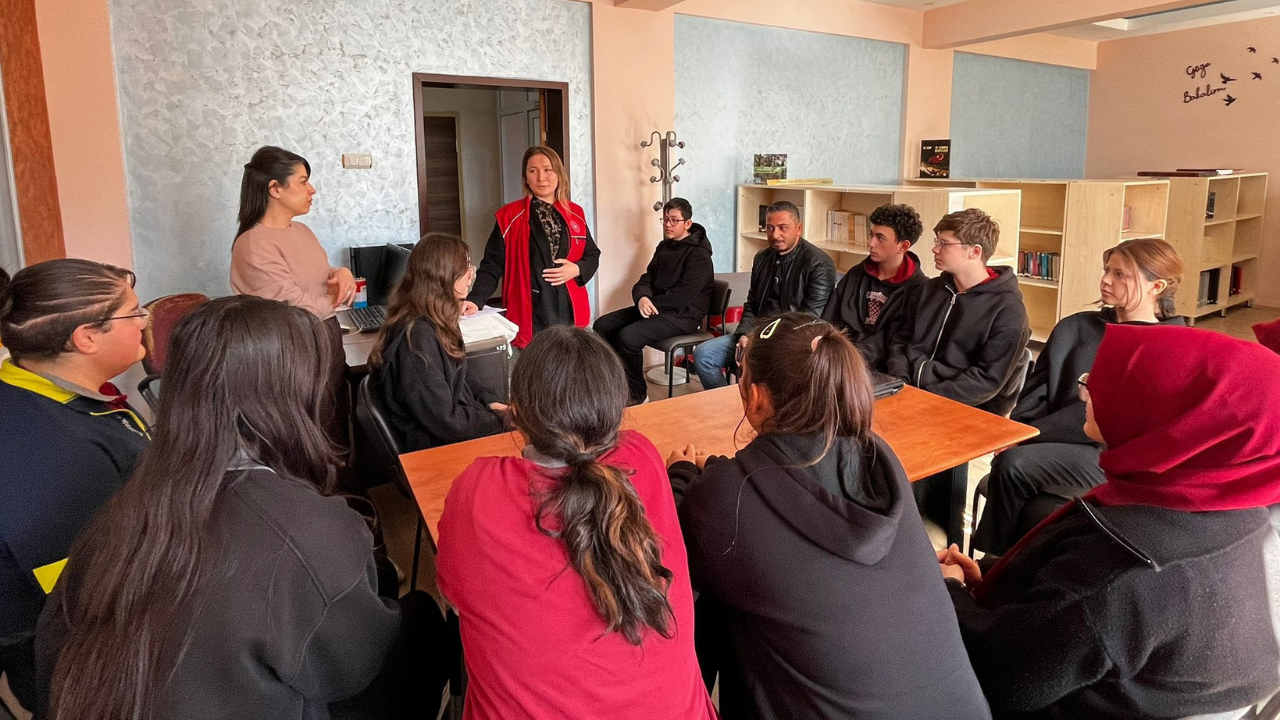 Yozgat’ta Örnek Adım Gençlere Kitap Sevgisi Aşılanacak (1)