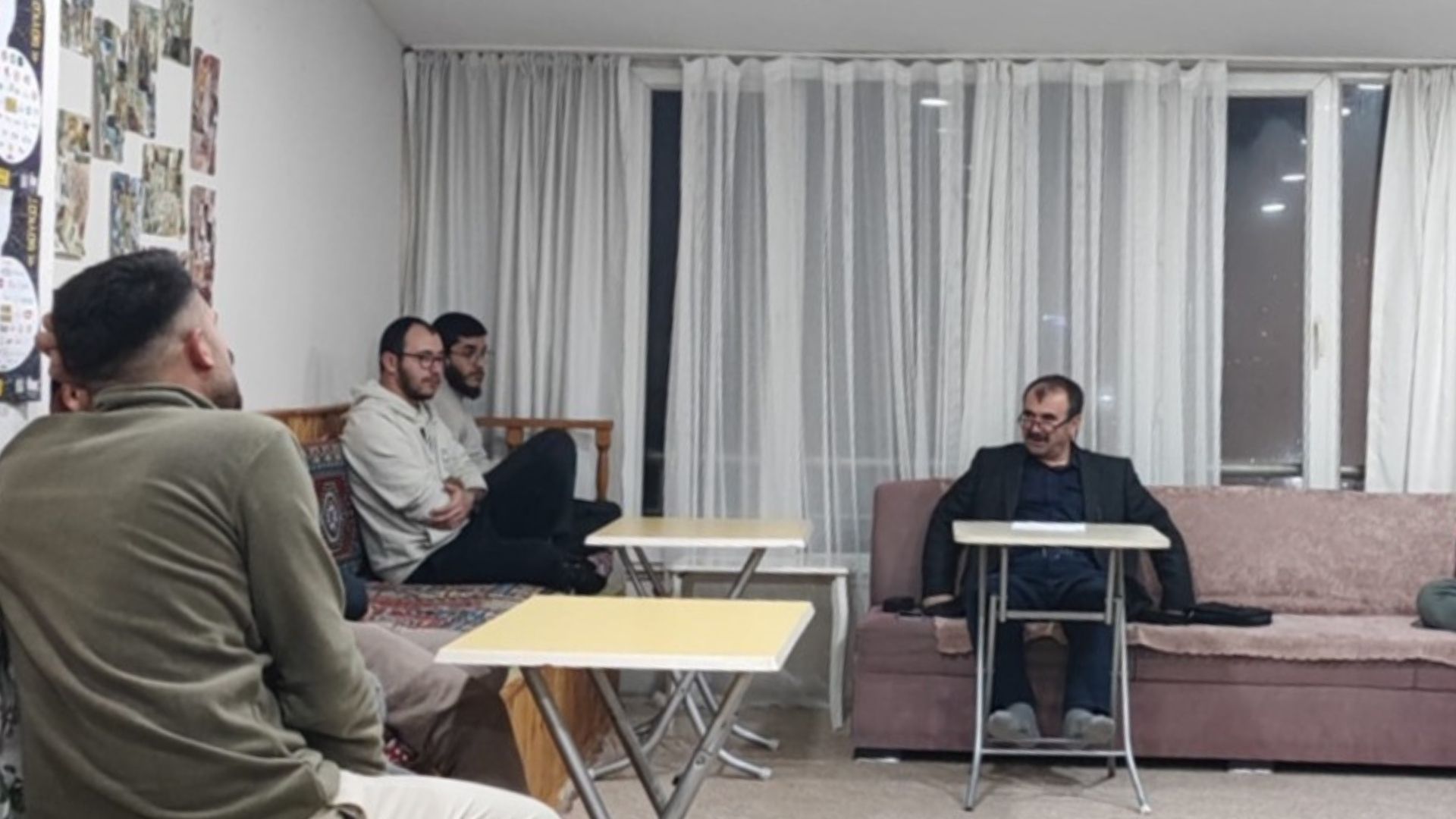 Yozgat'ta Tarihi Söyleşi Demokrasi, Laiklik Ve Bilim İlişkisi Tartışıldı