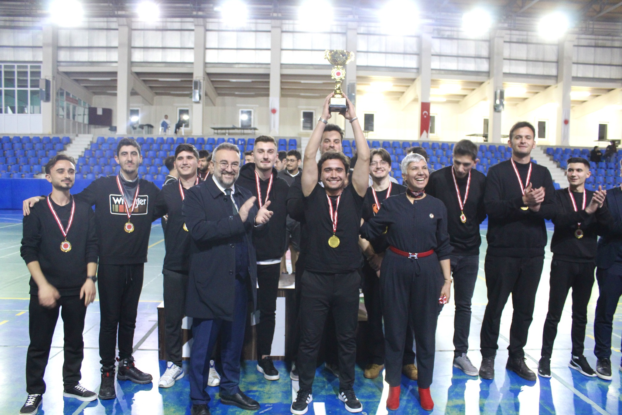 598524358 864080506000177 5701831874103249549 N