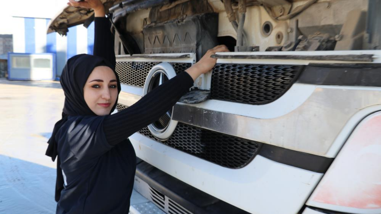 Kadın Tır Şfr (1)