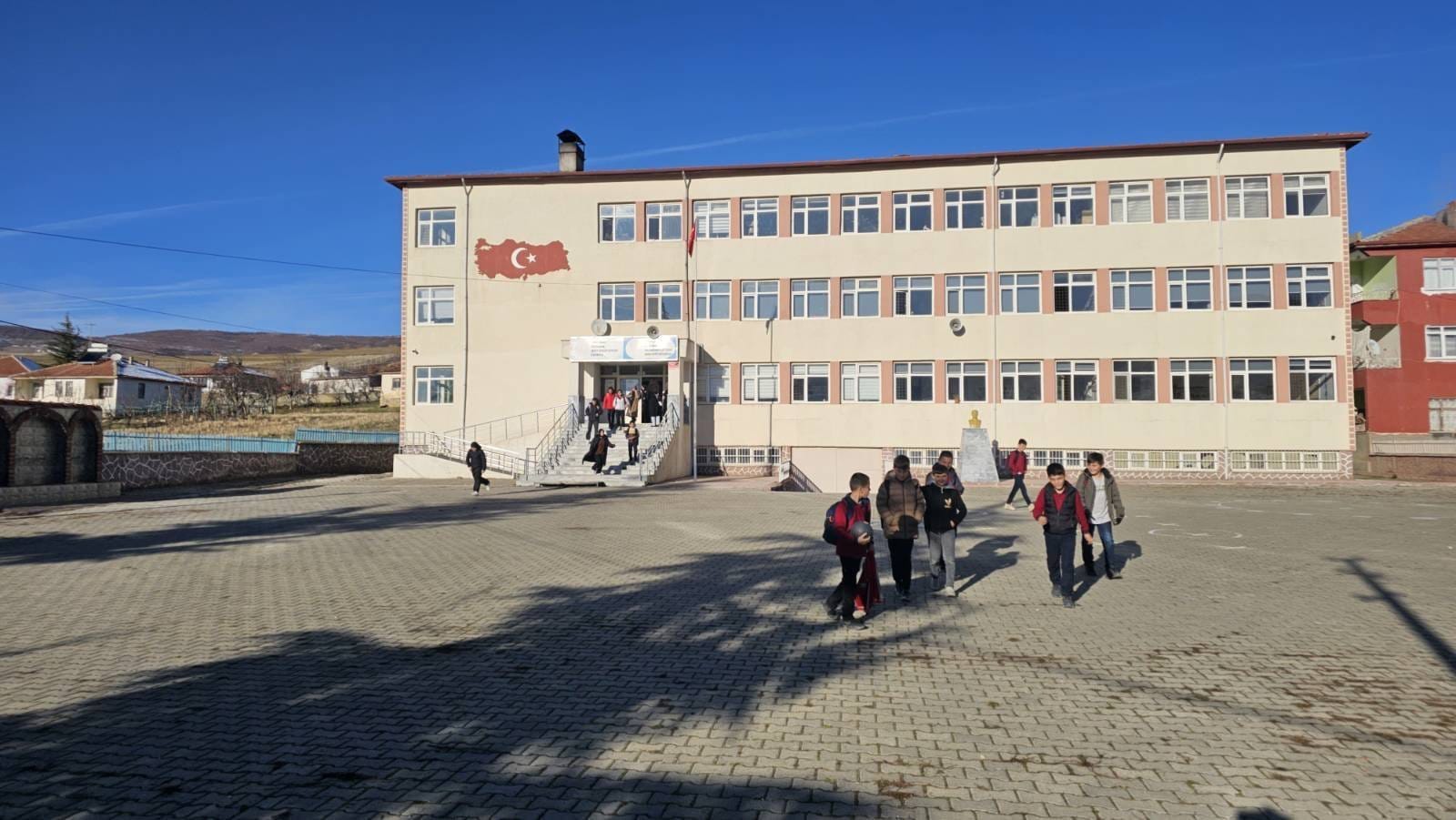 Whatsapp Image 2025 12 19 At 10.51.04 (1)