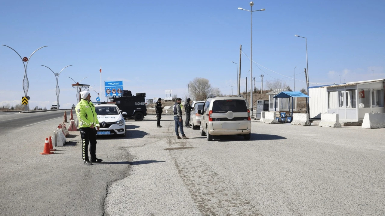 Yozgat Valilik Uyardı Trafik Kuralları Herkes İçin Geçerli (3)