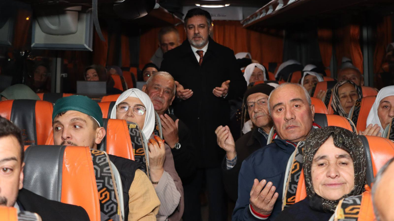 Yozgat’ta Umre Yolcuları Dualarla Uğurlandı (6)