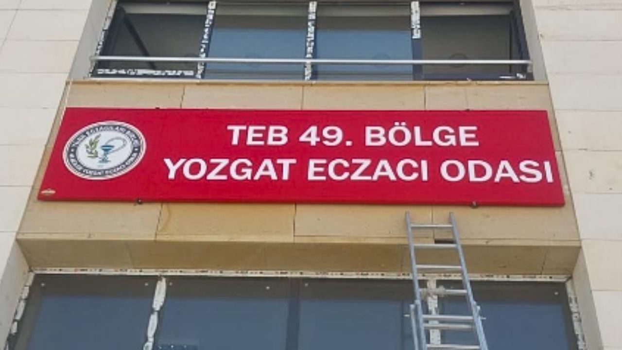 Nöbetçi Eczane (1)