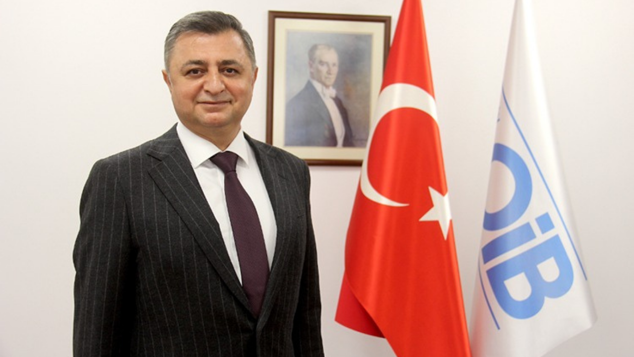 Otomotiv Sektörü 2026 İhracat Hedefi Belirlendi Fiyat Dudak Uçuklattı (2)