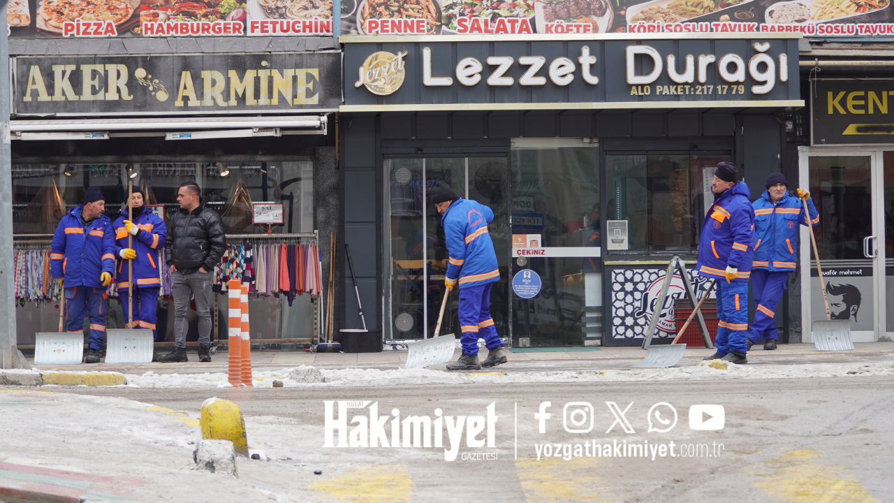 Personel Sayısı Arttı Yozgat’ta Kar Yağışı Sonrası Belediye Ekipleri Teyakkuzda (1)