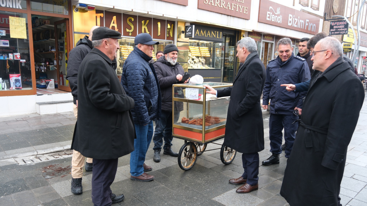 Şehrin En Hareketli Noktasında Buluşma Vali Özkan’dan Yozgat Esnafına Yakın Temas (5)