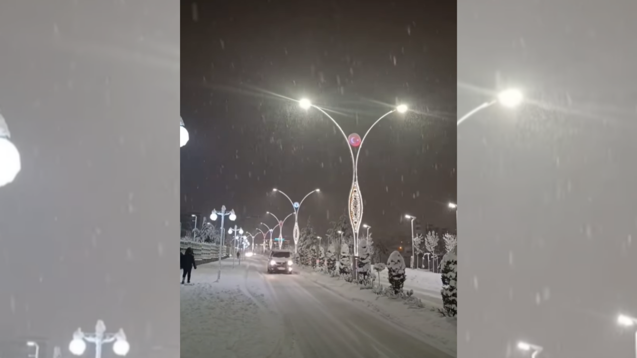 Yozgat’ta Akşam Karı Kartpostallık Güzellikler Oluşturdu, Doğal Manzaralar Büyüledi (2)