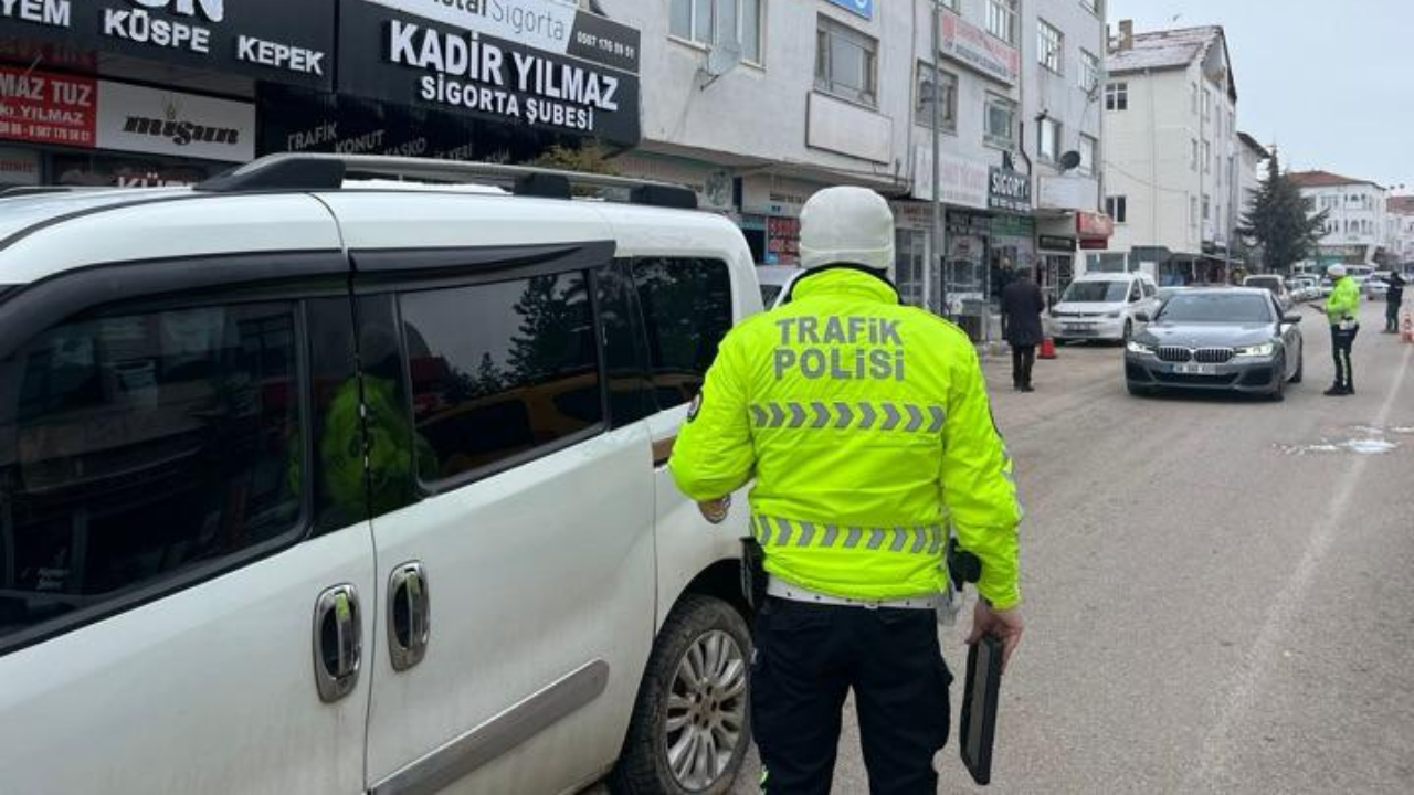 Yozgat’ta Huzurlu Sokaklar Uygulaması 69 Ekip Sahadaydı (1)